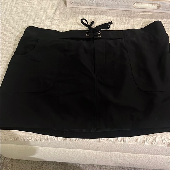 NWT Kona Sol Black Skirt / Bathing suit Bottom Size XL - Picture 1 of 6